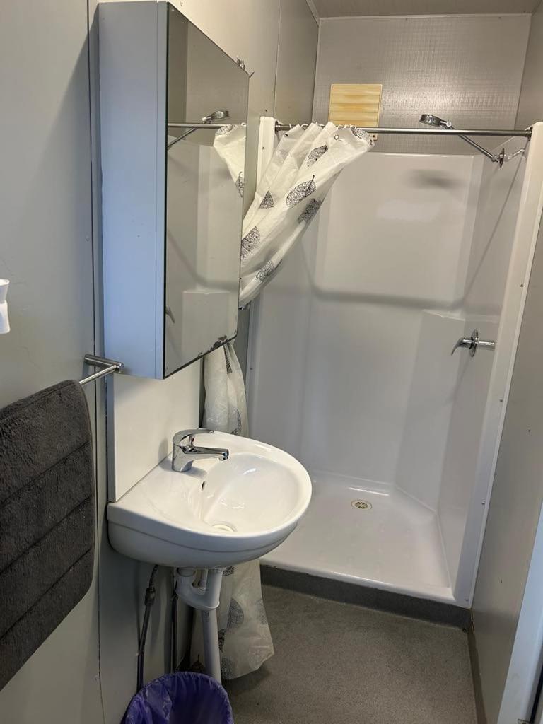 Gundy Pub & Caravan Park Gundiah المظهر الخارجي الصورة